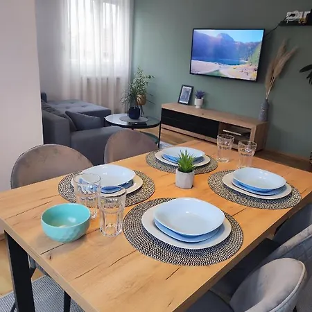 Riverside Lux * Pirot